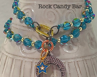 Colar Celestial Artesanal, Colar com Pingente de Lua e Estrela, Colar de Cristal Personalizado, Joias em Metais Mistos, Presente Personalizado
