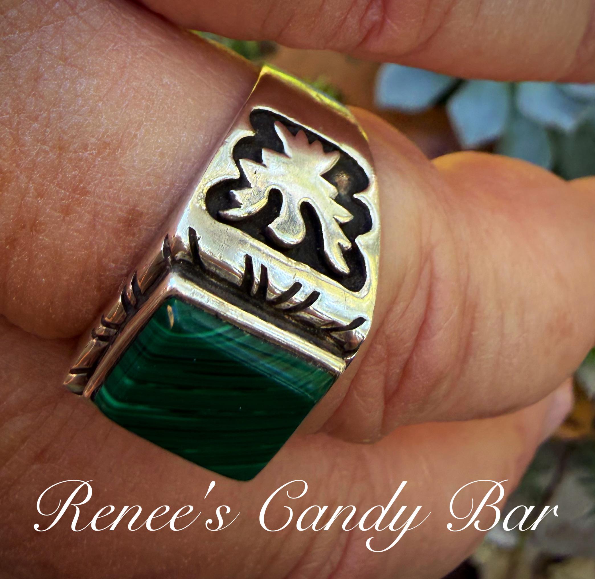 アクセサリー vintage Navajo Thunderbird Ring Sterling Silver Vintage Navajo Thunderbird Ring – Muse