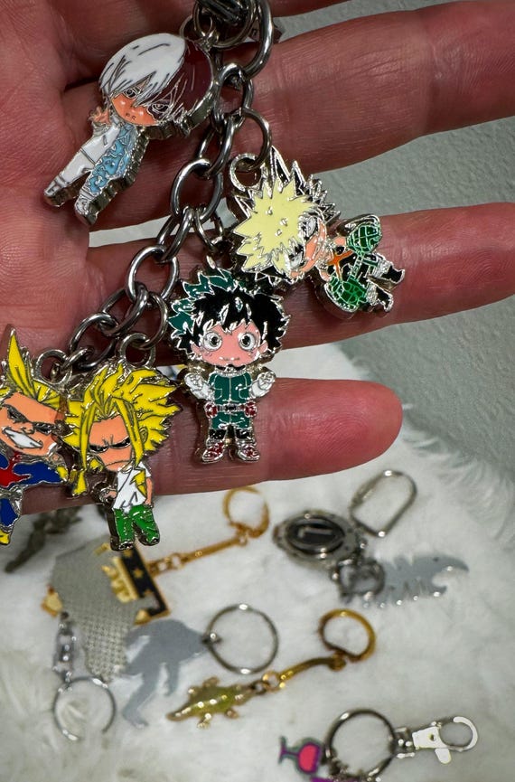 KEY-CHAINS／ANTIQUE／VINTAGE／USA Vintage Camping Camper Keychain, Roadtrip Vacation Theme Gift