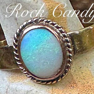 Antique Opal Solitaire Ring Victorian Opal Signet Ring Opal Ring Vintage Round Opal Ring Antique 9k Opal Ring Antique Rings Antique Gift