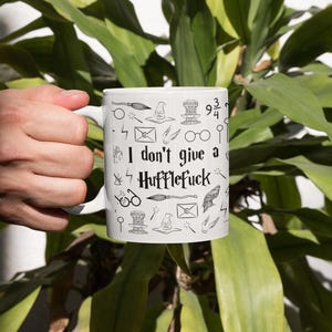 Potterhead Gifts, I don&#39;t give a Hufflefuck Mug, Funny HP Mug, Wizard School Gifts, HP Fan Gift Ideas, Christmas Gift for Best Friend