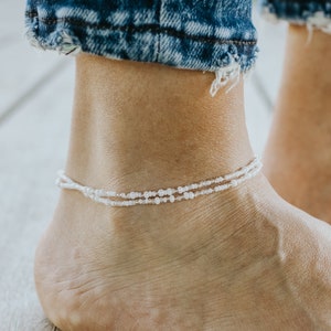 MOON - Dreamy White and Silver Moon Beaded Anklet / Dainty Boho Anklet / Stretchy Ankle Bracelet / Czech Glass Beads/ Minimalist / Gift