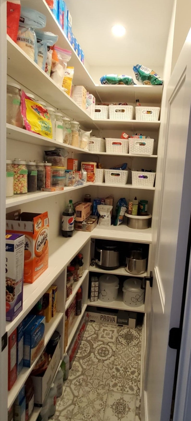 White Melamine Shelf Custom Cut to Size 3/4 Thick Wooden Board