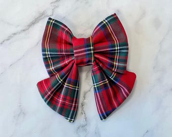 Fiocco natalizio in flanella rossa da marinaio per cani e gatti, classico papillon scozzese natalizio con elastico per collare per animali domestici, accessorio festivo per il collo del cucciolo.