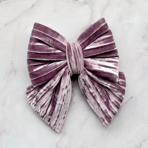 Lavender Crushed Velvet Bow And Sailor Bow For Dogs & Cats, Luxurious Pet Bowtie With Elastic For Collar, Cute Neck Accessory For Girl Dog