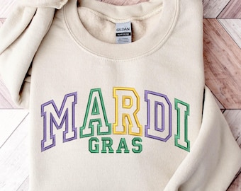 Woman Embroidered Mardi Gras Shirt, Mardi Gras Lover Sweatshirt, Mardi Gras Sweatshirt, Mardi Gras Festival Shirt, Louisiana State Shirt