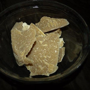 Beeswax Grade A / Beeswax Food Grade / ไขผึ้งแท้ธรรมชาติ 100% / ไข