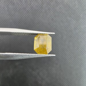 Piedra preciosa de clinozoisita natural rara de 1,3 ct, de calidad de coleccionista, corte de precisión de 6,5 mm.