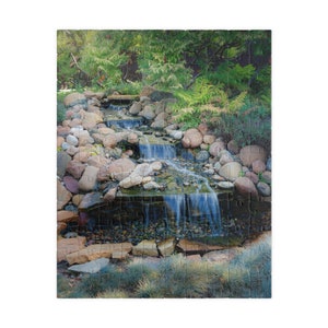 Kleiner Wasserfall im Sommer | Natur Puzzles | Puzzle für Erwachsene