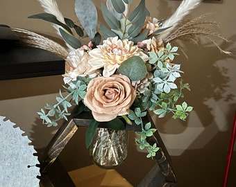 Rustic Wooden Hexagon Centerpiece *WITH* Flowers in Mason Jar