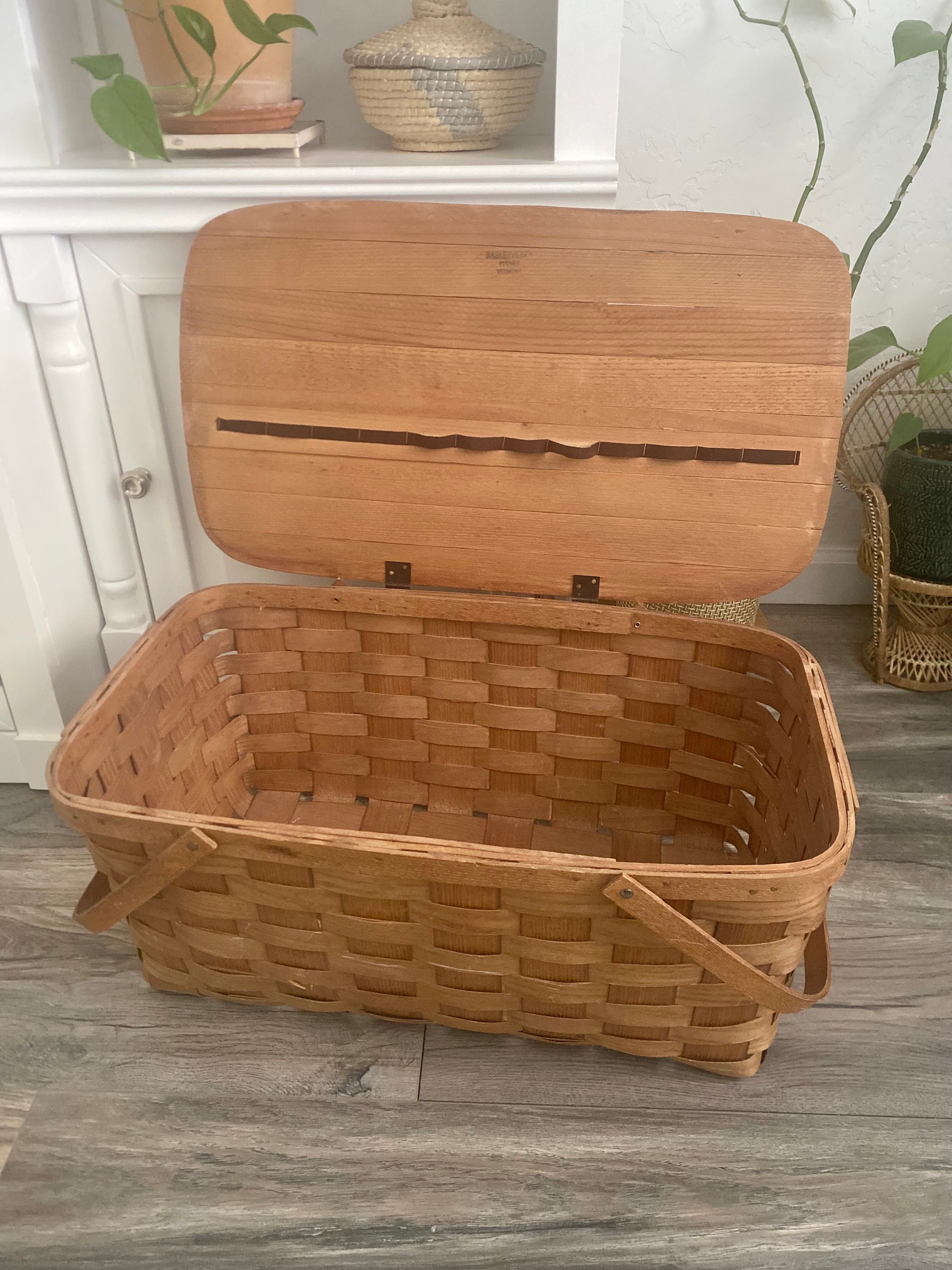 Vintage Basketville Picnic Basket, Putney Vermont - Etsy
