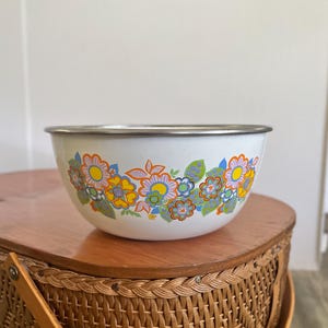 Vintage Enamel Bowl Floral Design