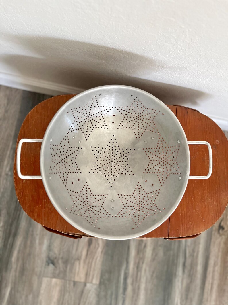 Vintage Star Patterned Kitchen Colander Strainer - Etsy