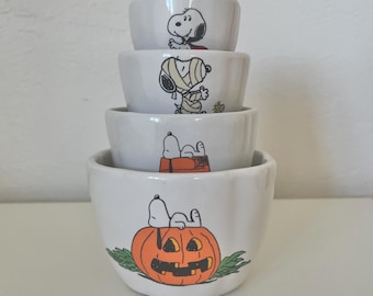 Rae Dunn Peanuts Snoopy Halloween Measuring Cups