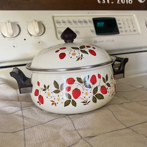 Vintage Strawberries ‘N Cream Enameled Pot with handles - by Sheffield, Made in Taiwan