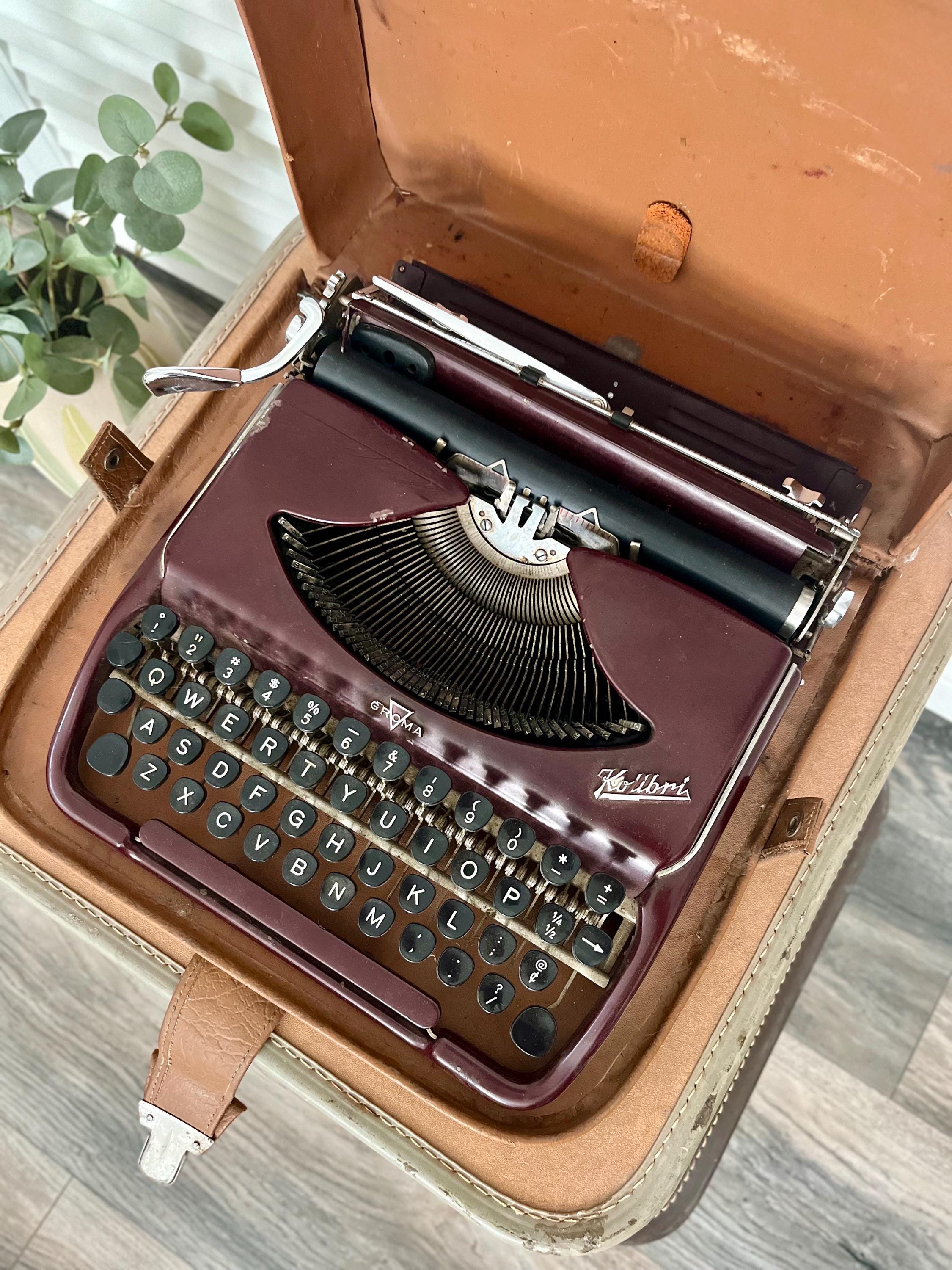 Groma Kolibri タイプライター＜ポータブルケース付き＞アンティーク Groma Kolibri タイプライター＜ポータブルケース付き