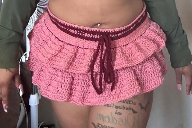 Crochet Studded Flower Mini Skirt (L)