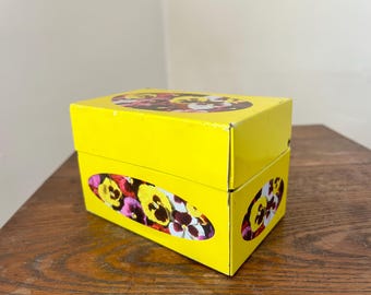 Vintage MCM Metal Recipe Card Holder With Hinge Top | | Yellow Pansy Flowers