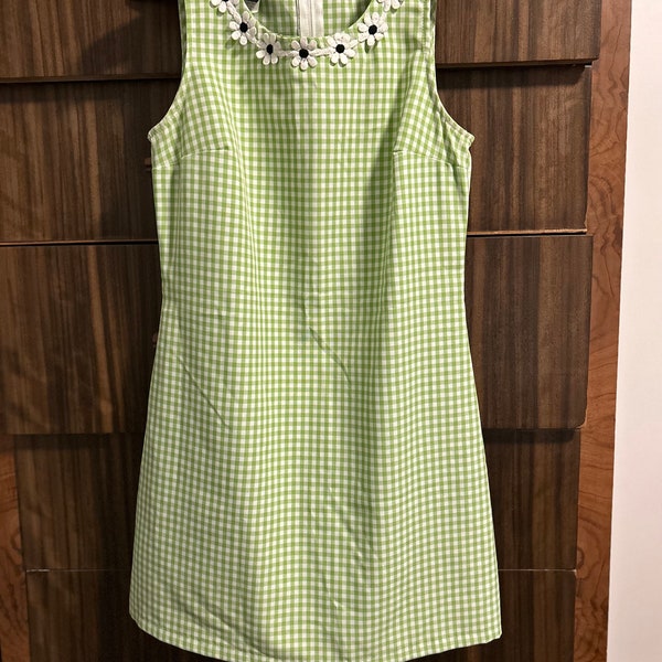 90s Vintage Retro Green Gingham Flower Shift Dress by My Michelle