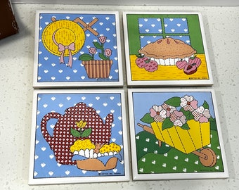 Vintage MCM Kitchen Tile Trivet Set in Box by Giftco