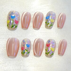 Light Pink Cat-eye press on nails with flowers  | Handmade press on nails | Pretty nails | Almond press on nails | Party gift nail