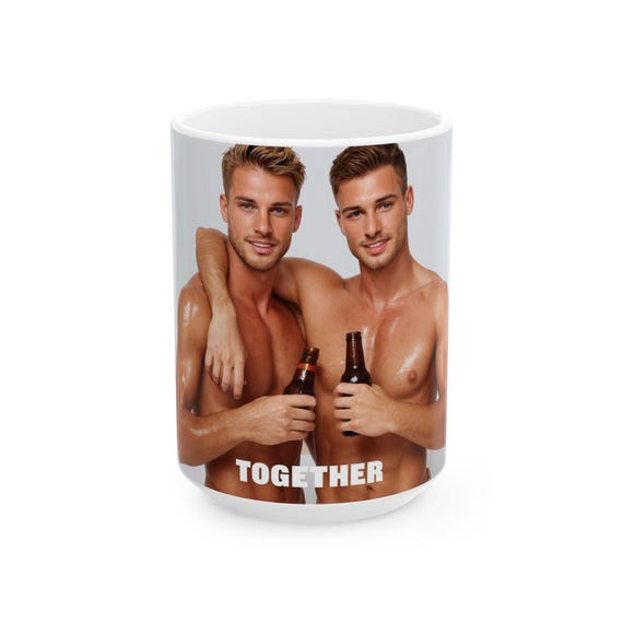 Mug Gay Couple Muscular Men