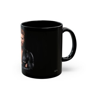 Taza con diseño de hombre pelirrojo en cuero | Taza de café con hombre pelirrojo barbudo | Regalo para él | Regalo para novio | Idea de regalo gay | Taza masculina imagen 5