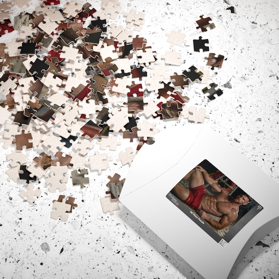 Puzzle de plage « Maître-nageur roux et musclé » — 4