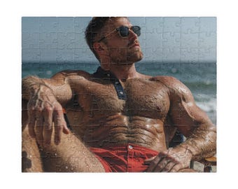 Rompecabezas | Atractivo y musculoso galán playero con vello pectoral | Rompecabezas para adultos | Regalo perfecto para parejas | 110 o 252 monedas