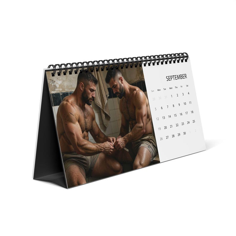 Calendario 2027 de Rugby Masculino | Calendario de escritorio deportivo gay | Arte de jugadores de rugby masculinos | Idea de regalo para hombres atléticos | Arte de escritorio masculino sensual imagen 2