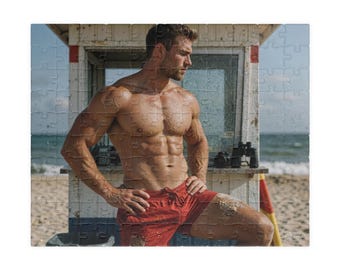 Muskulös strandlivräddare Hunk Pussel | Vuxenpussel | Perfekt present till honom | 110 eller 252 bitar | Sensuell manlig form
