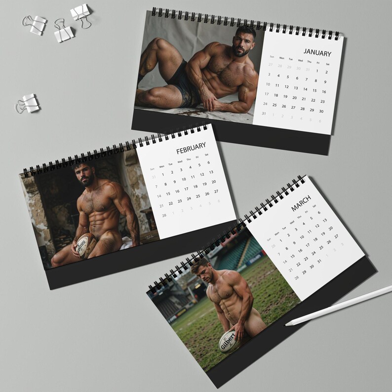 Calendario 2027 de Rugby Masculino | Calendario de escritorio deportivo gay | Arte de jugadores de rugby masculinos | Idea de regalo para hombres atléticos | Arte de escritorio masculino sensual imagen 4