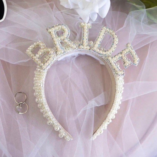 Bride headband with veil, bride to be headpiece, bride to be hat, personalized bride headband, bachelorette party headband, hens party tiara