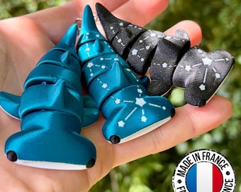Flexi hammerhead shark keychain | Fish keychain | Unique gift idea