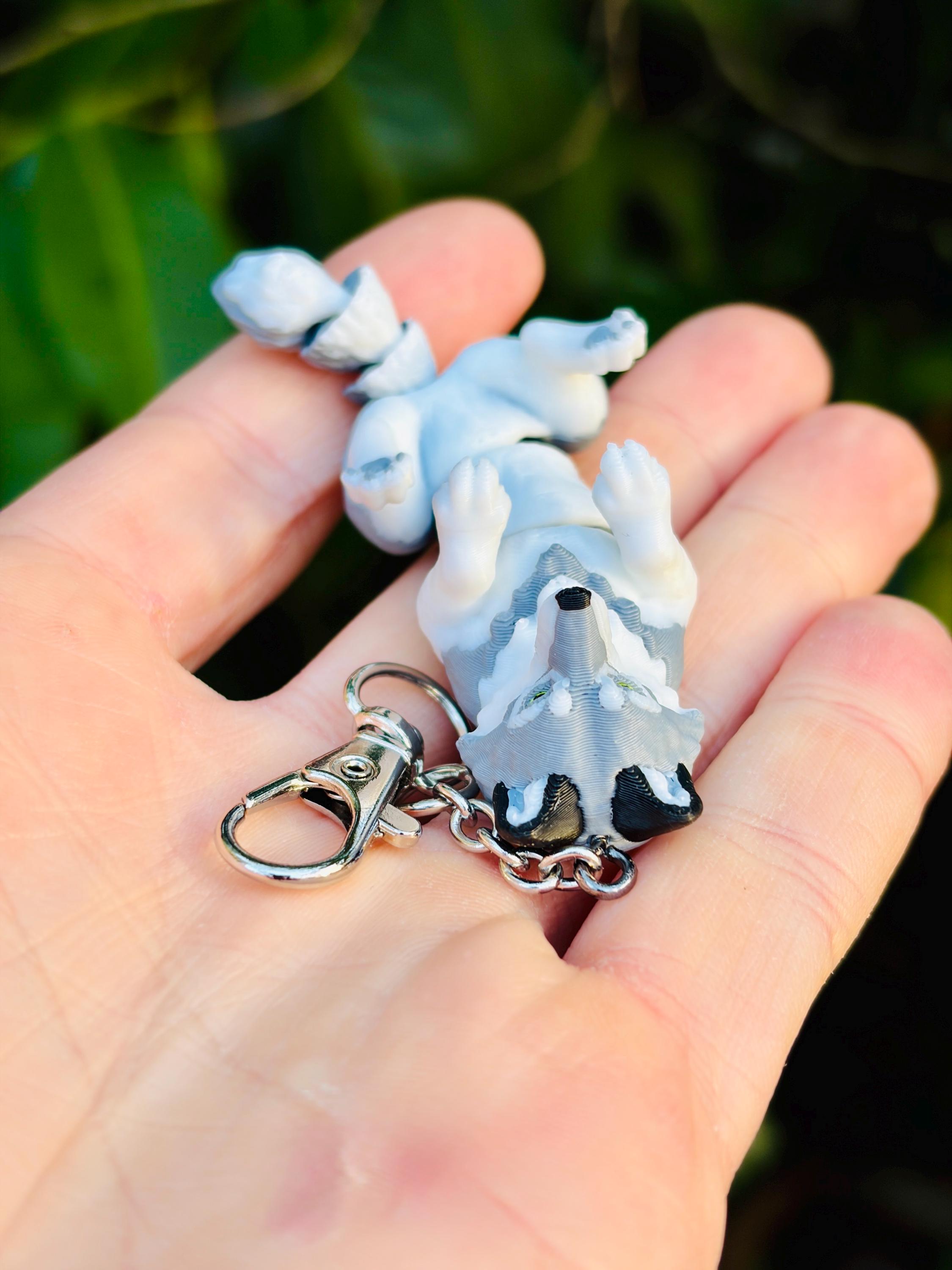 Flexi Grey Wolf Keychain | Unique Gift Idea - Etsy