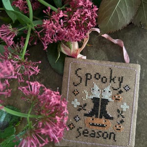 Spooky Season Halloween Cross Stitch Pattern: Witch & Pumpkin (PDF Pattern)