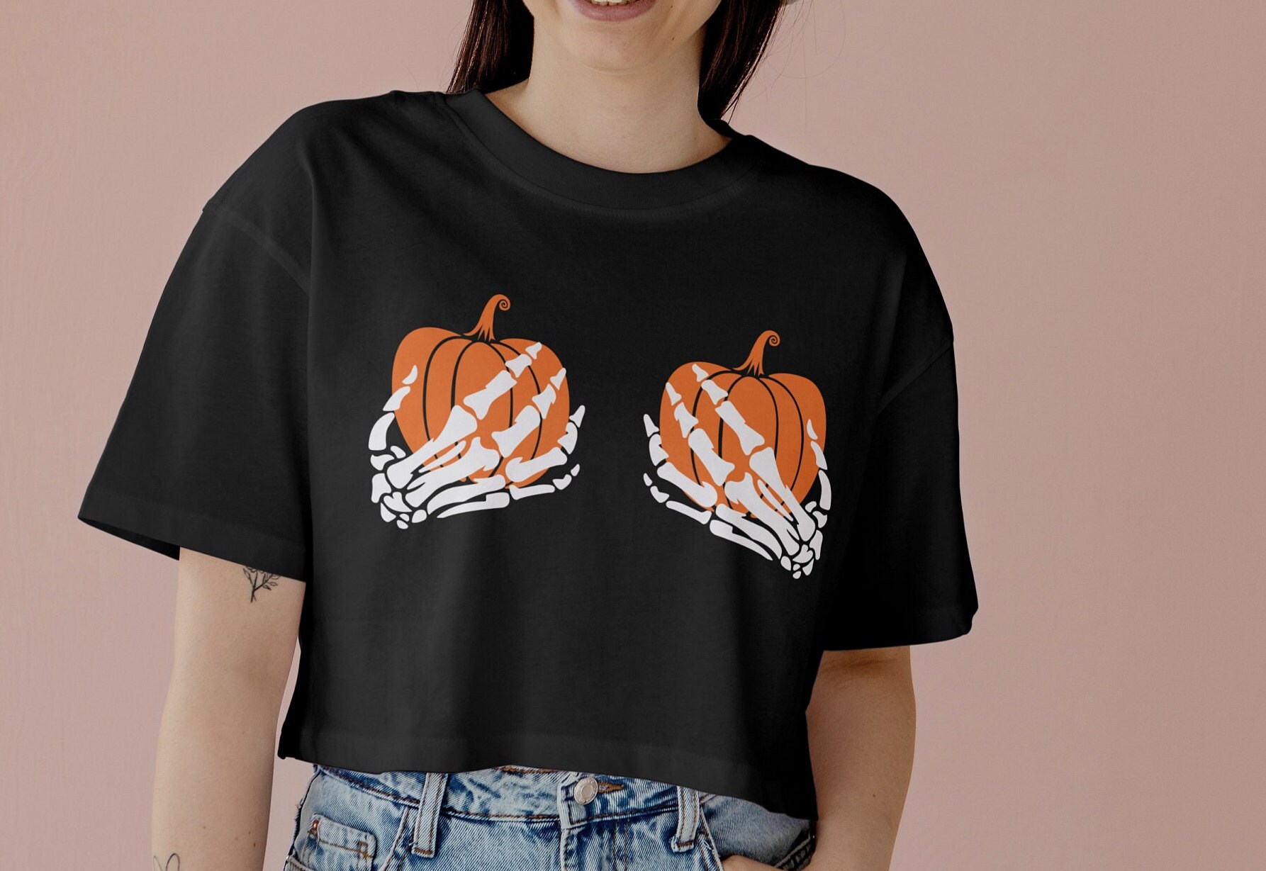 Discover Champion Women's Heritage Cropped T-Shirt skeleton hands t-shirts halloween crop top black halloween shirts pumpkin crop tee black crop top