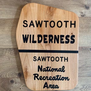 Letrero de aliso en Sawtooth Wilderness / Bosque nacional Sawtooth