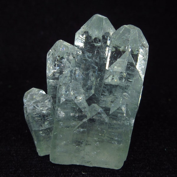 284_Pointed green apophyllite (non precious natural stone)