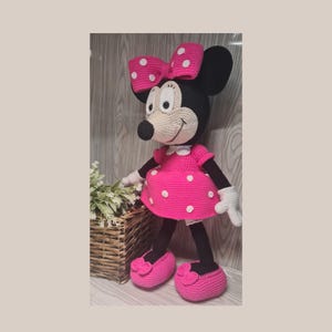 Large Crochet Minnie Mouse – 17.7" Handmade Amigurumi Plush – Soft Cartoon Character Doll – Big Gift for Girls – Nursery Decor