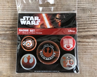 STAR WARS logo art button pinback badge pin set of 5 collectible memorabilia NEW genuine original movie The Force Awakens