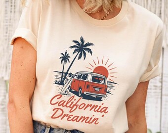 California Dreamin Comfort Colors T-Shirt, Retro California Shirt, Summer Vibes Shirt, California Travel Shirt, California Lover Gift