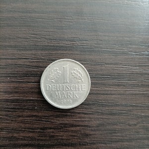 Pince à Billet Avec Pièce De 1 Deutsche Mark – Originale, Neuve Avec Défaut