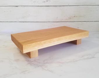 Alzata in legno di frassino naturale per l'arredamento della casa