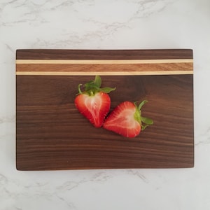 Mini Walnut Cutting Board-Ideal for Cooking and Serving