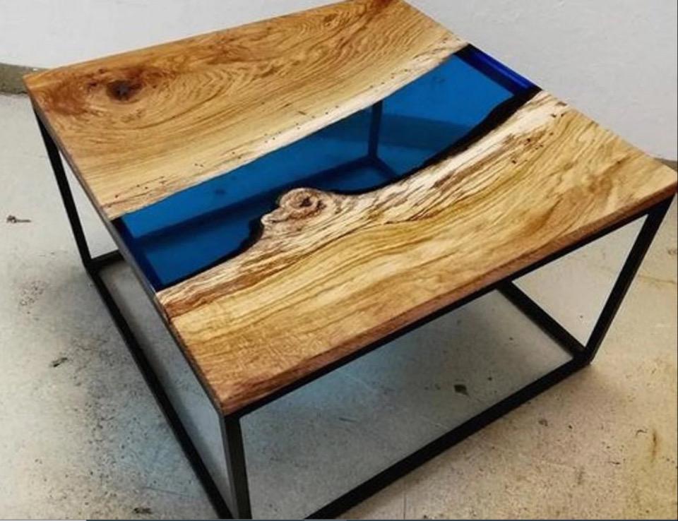 レジン　コーヒーテーブル　新品／未使用 ブルーレジンリバーコーヒーテーブル：エポキシウッドのセンターピース