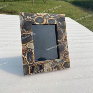 Agate Photo Frame: Natural Golden Brown Gemstone Decor