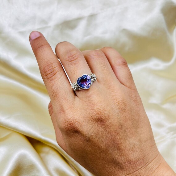 Sterling Silver Heart-Shaped Amethyst Ring - Genuine Purple Gemstone Solitaire Ring For Women
