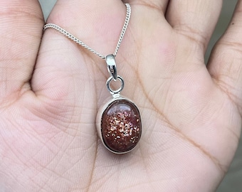 Natürliche Sunstone Silber Anhänger Halskette, Zierliche Sunstone Edelstein Anhänger für Frauen, Minimalist Silber Anhänger Halskette für Frauen Geschenke