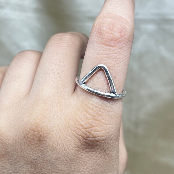 CALEE TRIANGLE RING＜SILVER925＞ 16号 925 Sterling Silver Ring, Simple Silver Ring, Triangle Silver Ring